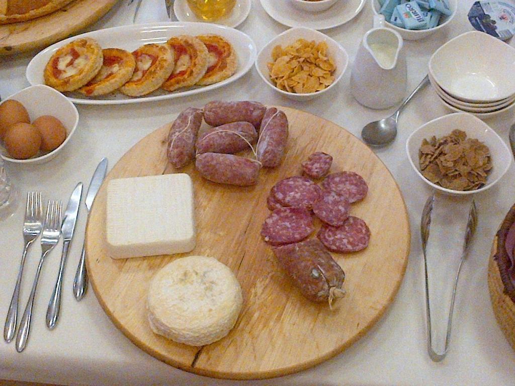 L'Angolo Di Rosina Новело Екстериор снимка
